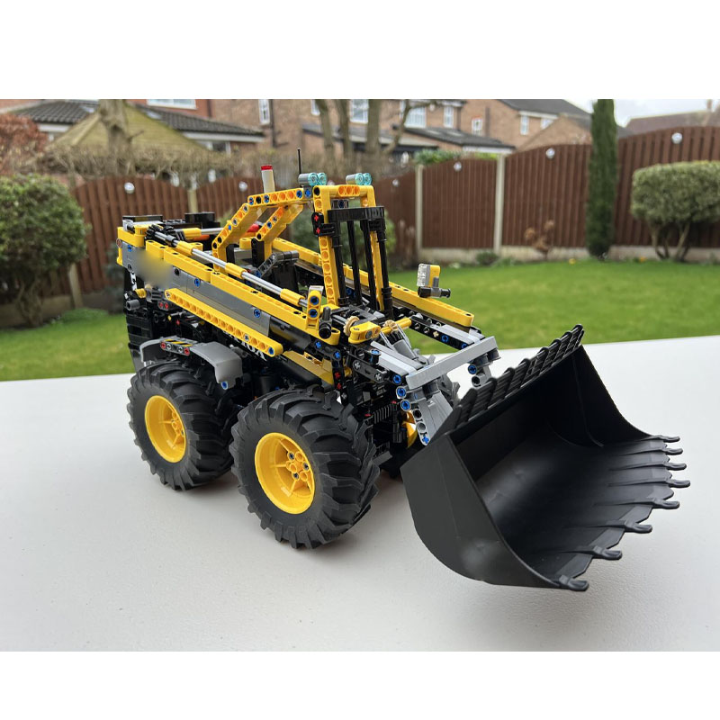 Urban Farming And Urban Agriculture - MOC-104489 Urban Farm Agricultural Skid Steer